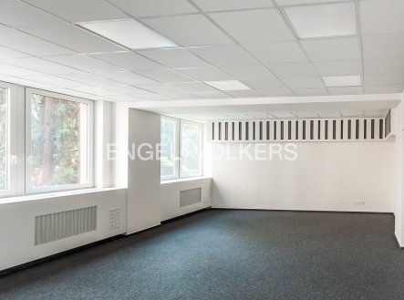 Pronájem kanceláře, 89 m²