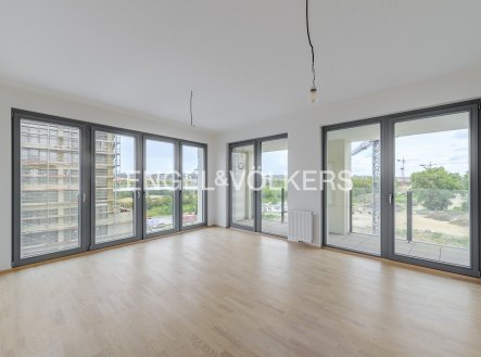 Pronájem bytu, 2+kk, 63 m²