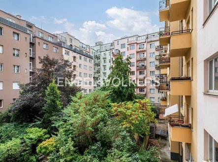 Pronájem bytu, 1+kk, 35 m²