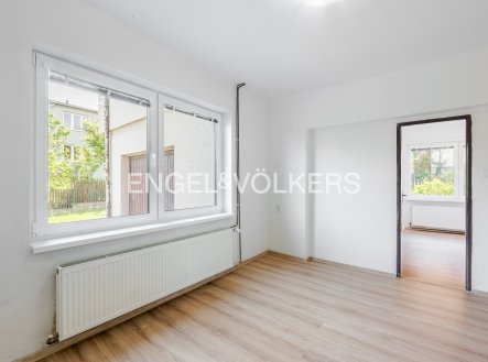 Pronájem kanceláře, 60 m²