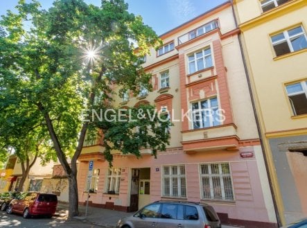 Pronájem komerčního objektu, jiný, 62 m²