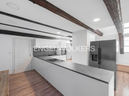 Pronájem bytu, 3+kk, 150 m²