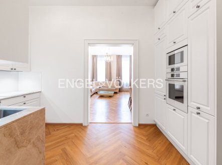 Pronájem bytu, 3+kk, 68 m²