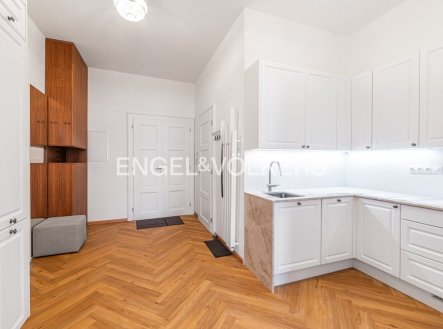 Pronájem bytu, 3+kk, 68 m²