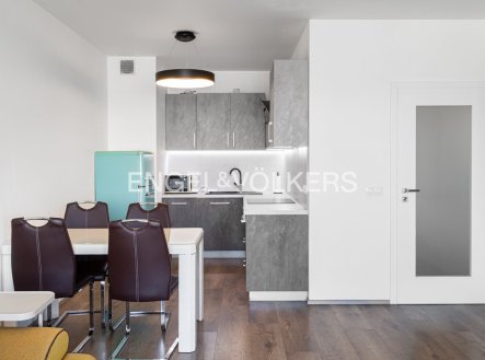 Pronájem bytu, 2+kk, 59 m²