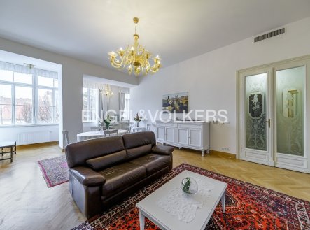 Pronájem bytu, 3+kk, 110 m²