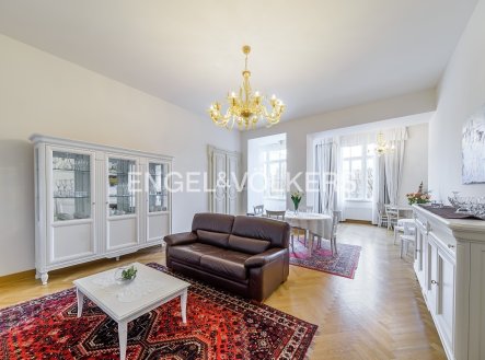 Pronájem bytu, 3+kk, 110 m²