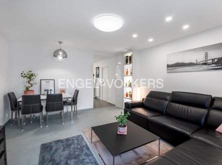 Pronájem bytu, 3+kk, 84 m²