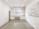 Pronájem komerčního objektu, jiný, 39 m²