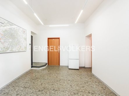 Pronájem komerčního objektu, jiný, 39 m²