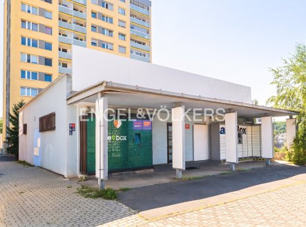 Pronájem obchodní prostory, 155 m²