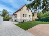 Pronájem domu/vily, 165 m²