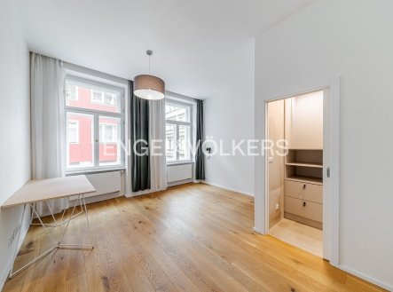 Pronájem bytu, 3+kk, 62 m²
