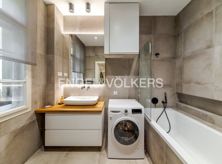 Pronájem bytu, 3+kk, 62 m²
