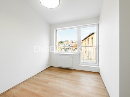 Pronájem bytu, 3+kk, 80 m²