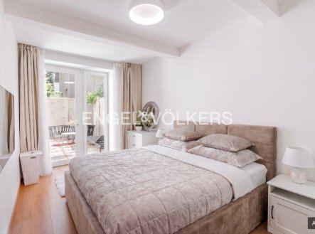 Prodej bytu, 3+kk, 72 m²