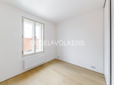 Pronájem bytu, 2+kk, 35 m²
