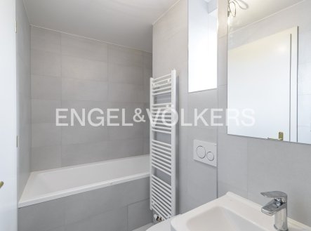 Pronájem bytu, 2+kk, 35 m²