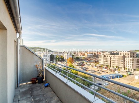 Pronájem bytu, 2+kk, 68 m²