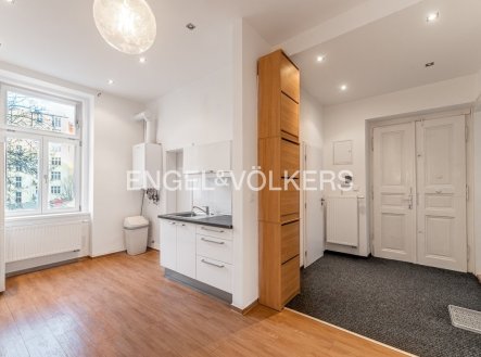 Pronájem bytu, 2+1, 63 m²