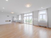 Pronájem bytu, 6+kk, 204 m²