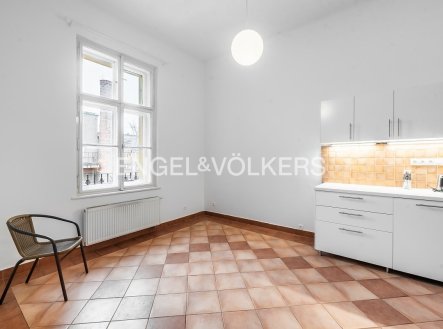 Pronájem bytu, 2+1, 87 m²