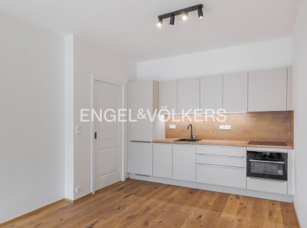 Pronájem bytu, 2+kk, 51 m²