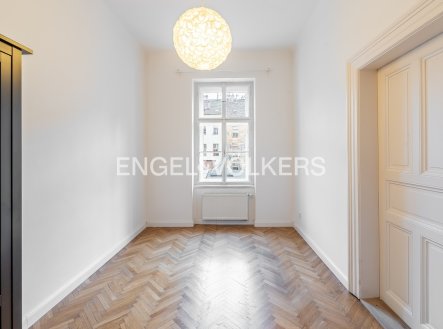 Pronájem bytu, 1+1, 35 m²