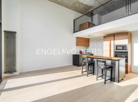 Pronájem bytu, atypický, 40 m²