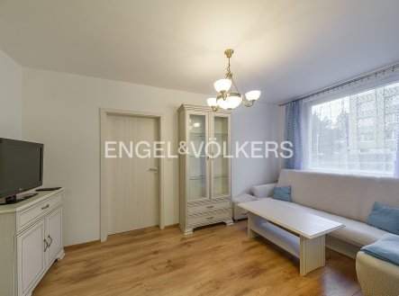 Pronájem bytu, 3+kk, 73 m²