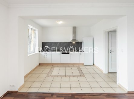 Pronájem domu/vily, 185 m²
