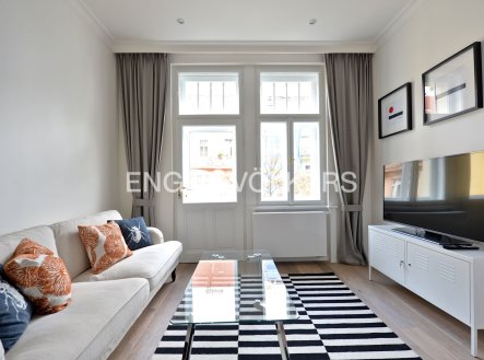Pronájem bytu, 2+kk, 56 m²
