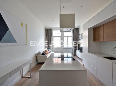 Pronájem bytu, 2+kk, 56 m²