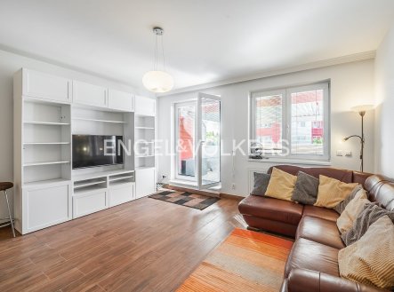 Pronájem bytu, 2+kk, 50 m²