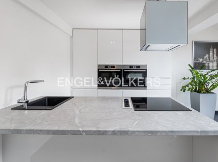 Pronájem bytu, 2+kk, 57 m²