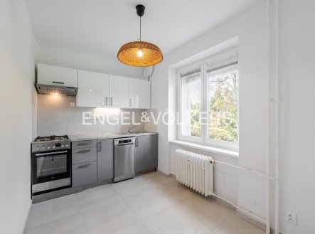 Pronájem bytu, 2+kk, 50 m²