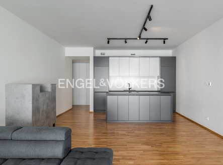 Pronájem bytu, 3+kk, 115 m²