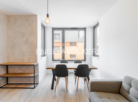 Prodej bytu, 3+kk, 74 m²