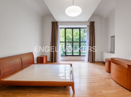 Pronájem bytu, 3+1, 115 m²