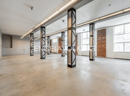Pronájem komerčního objektu, sklad, 468 m²