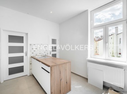 Pronájem bytu, 1+1, 40 m²