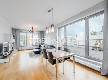 Pronájem bytu, 3+kk, 106 m²