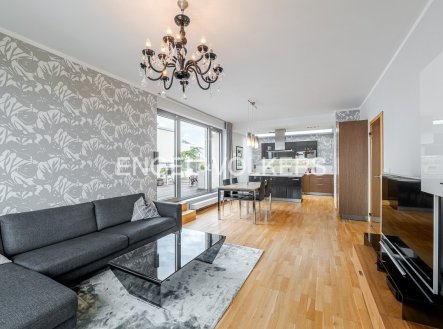 Pronájem bytu, 3+kk, 106 m²