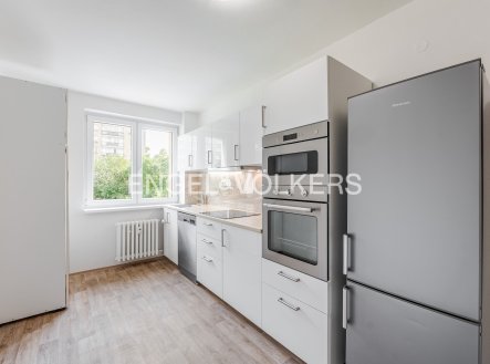 Pronájem bytu, 3+1, 71 m²