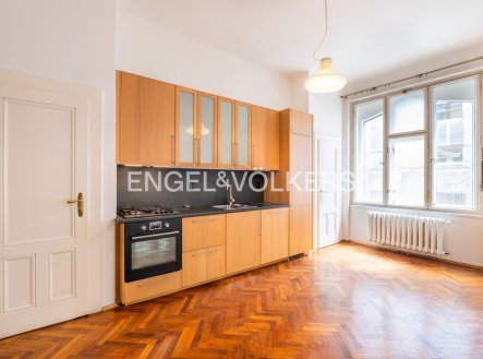 Pronájem bytu, 3+kk, 92 m²