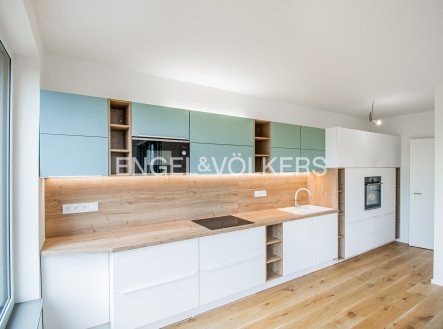 Pronájem bytu, 2+kk, 53 m²