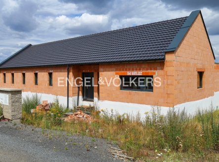 1 | Prodej - dům/vila, 240 m²