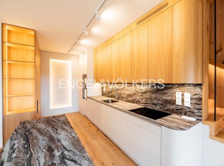 Pronájem domu/vily, 141 m²