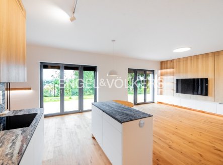 Pronájem domu/vily, 141 m²