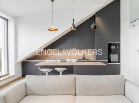 Pronájem bytu, 3+kk, 123 m²